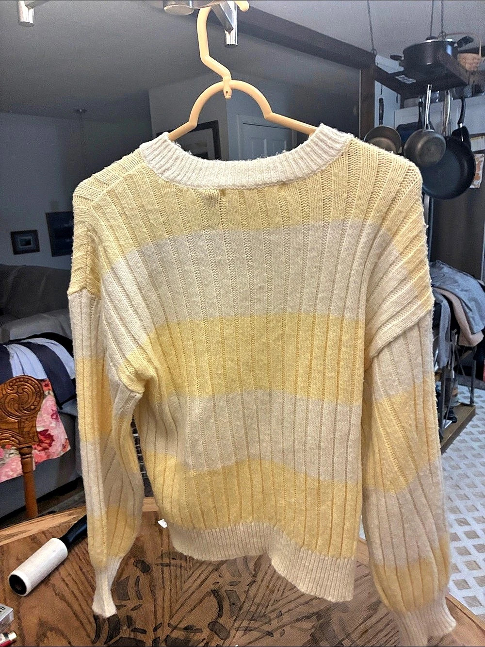New York & Company Color Block Sweater in Yellow & Cream Size XS NWT